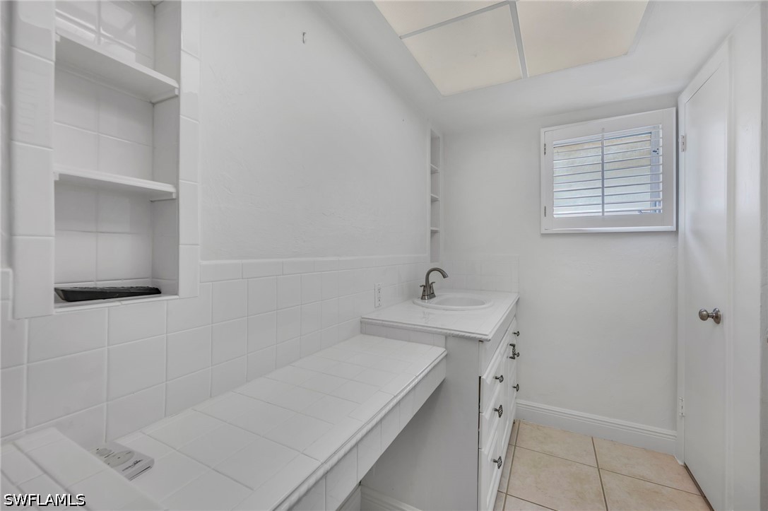 656 Binnacle Dr Property Photo 11