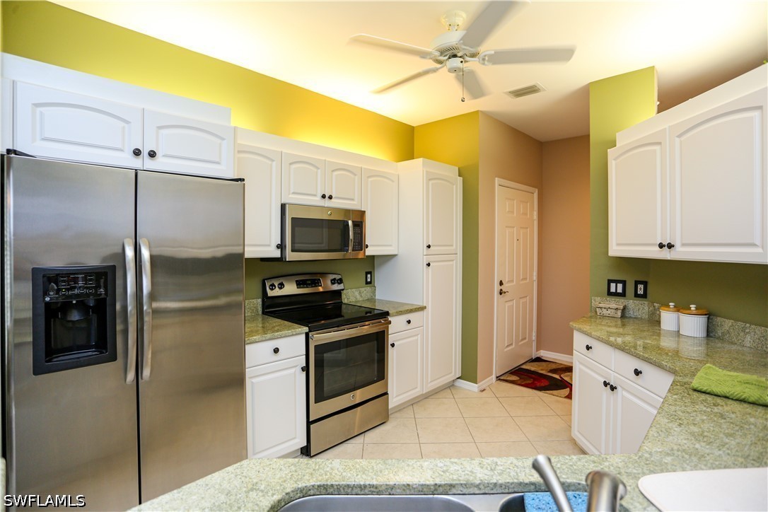 5885 Three Iron Dr 1102 Property Photo 5