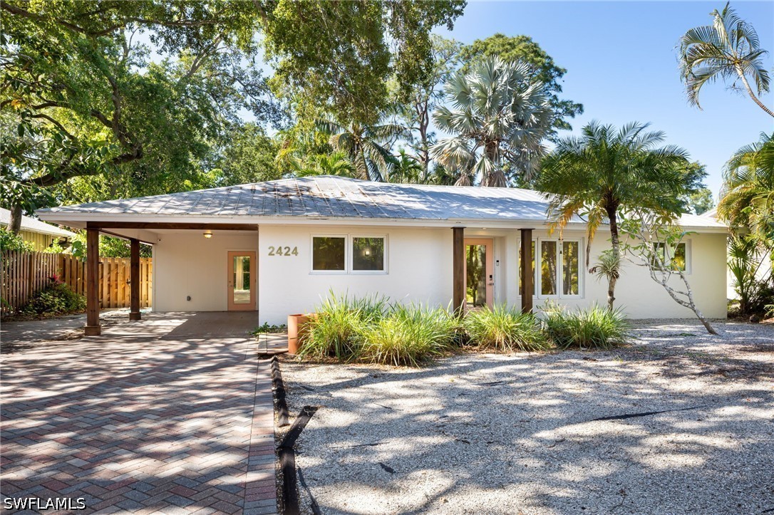 2424 Harbor Rd Property Photo 1