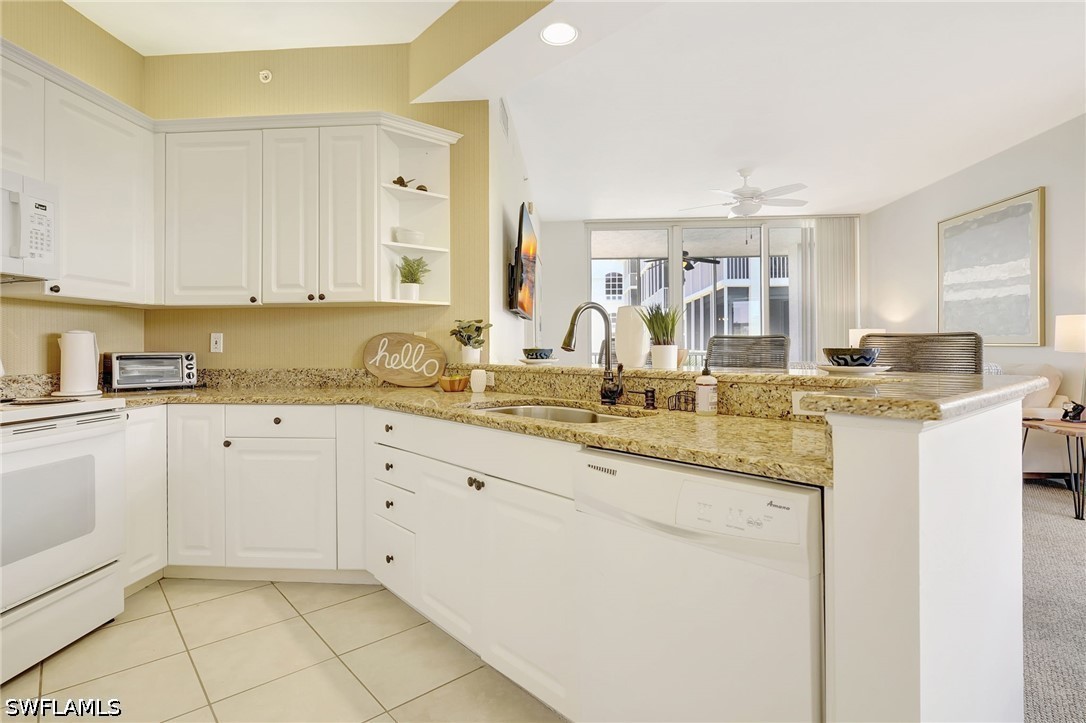 470 Launch Cir V-405 Property Photo 6