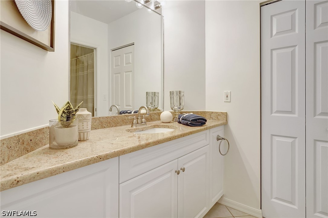 470 Launch Cir V-405 Property Photo 27