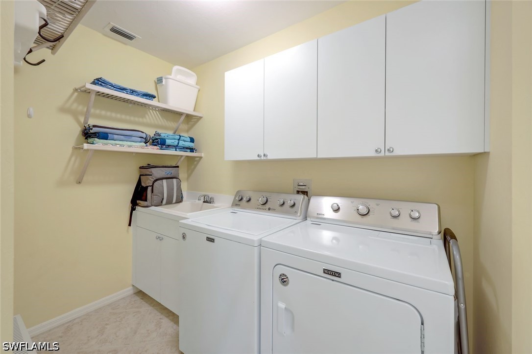 460 Launch Cir 301 Property Photo 12