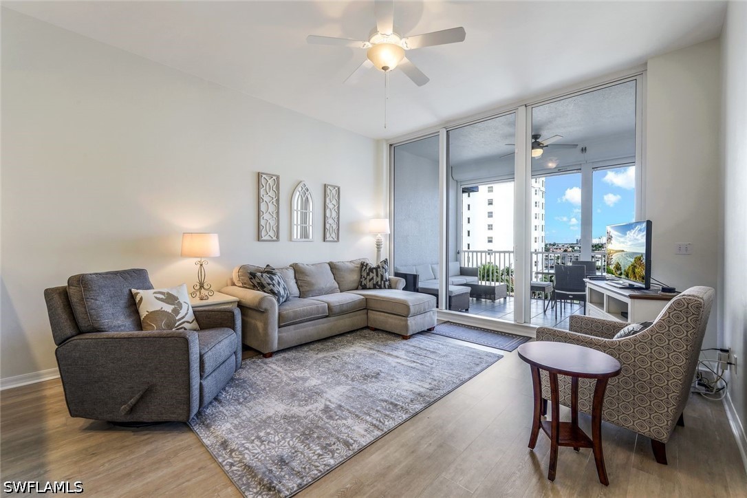 470 Launch Cir V-604 Property Photo 3
