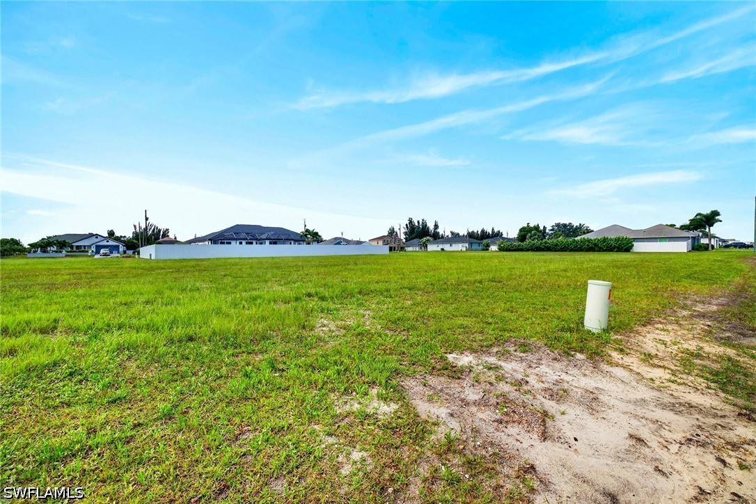 2806 Tropicana Pkwy W Property Photo 8