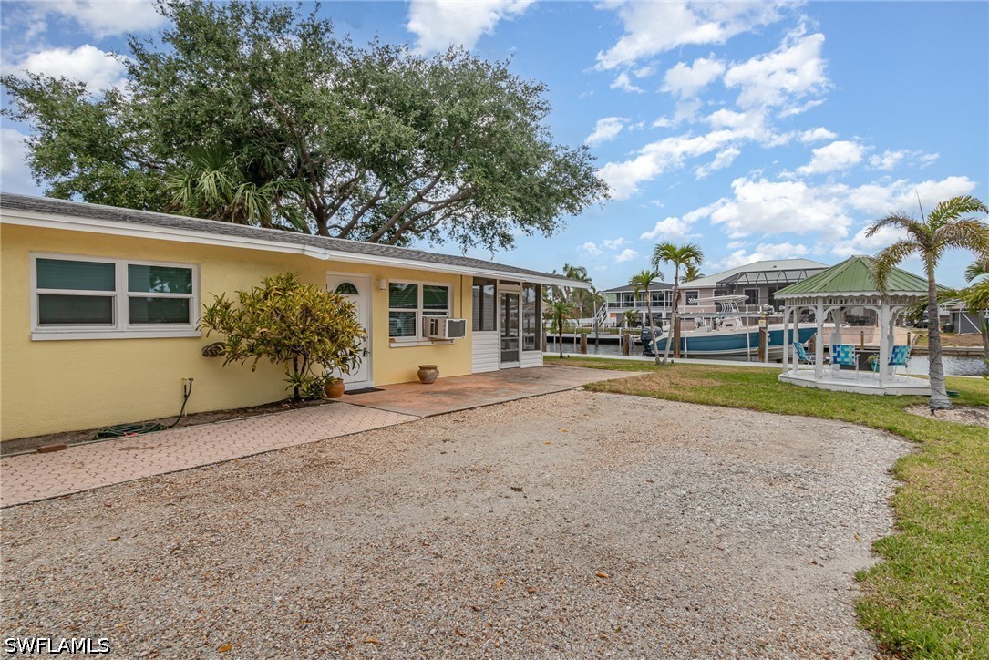 4818 Regal Dr Property Photo 16
