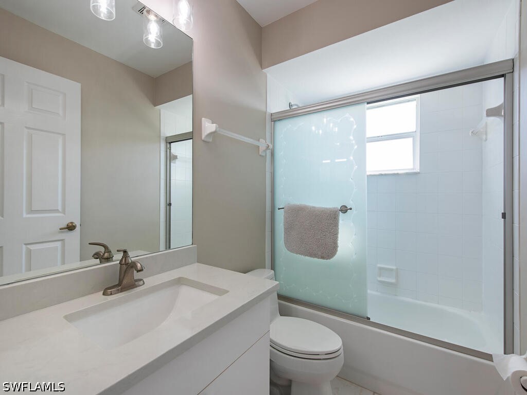 1082 Capri Dr Property Photo 8
