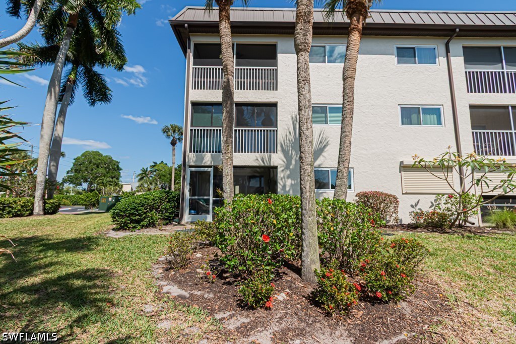 1022 Manatee Rd D107 Property Photo 9
