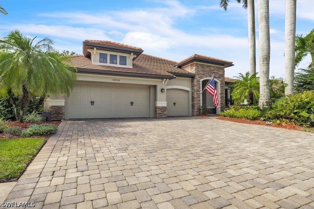 16044 Herons View Dr Property Photo 2