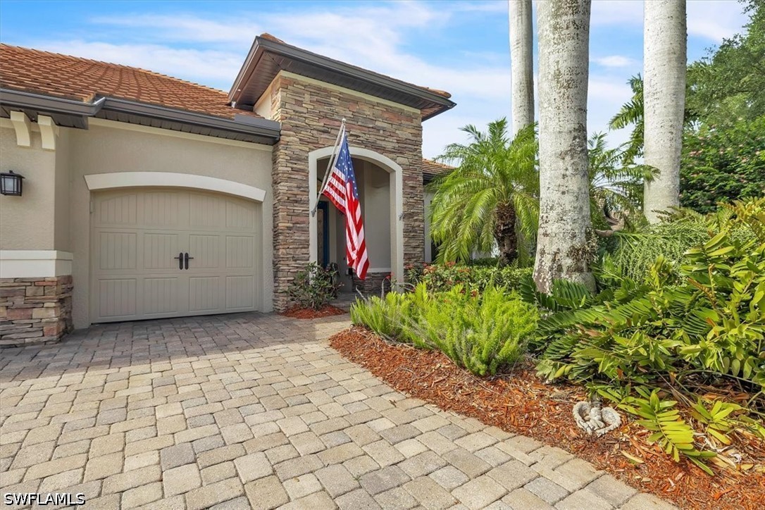 16044 Herons View Dr Property Photo 5