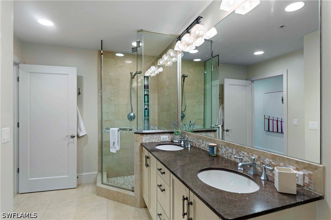 9115 Strada Pl 5501 Property Photo 15