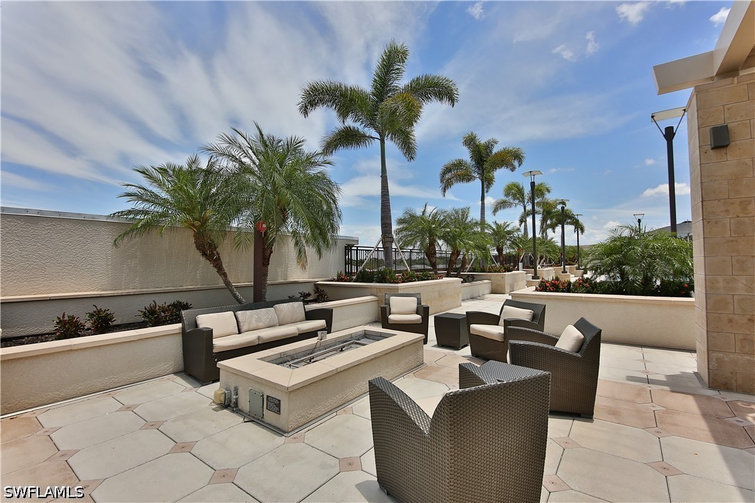 9115 Strada Pl 5501 Property Photo 21