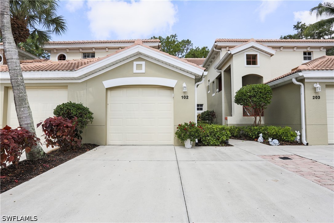 1710 Tarpon Bay Dr S 4 Property Photo 2