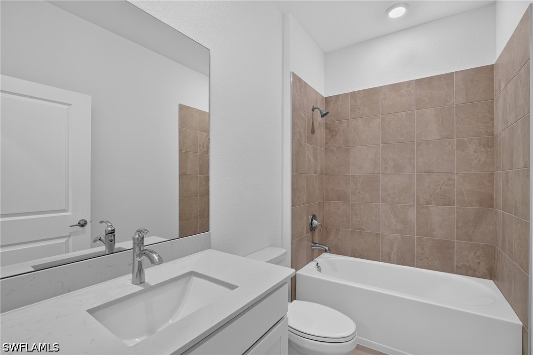 14847 Bluewater Rd Property Photo 10