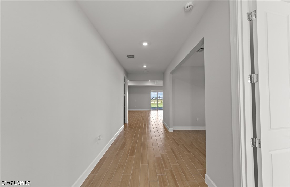 44589 Emerald St Property Photo 7