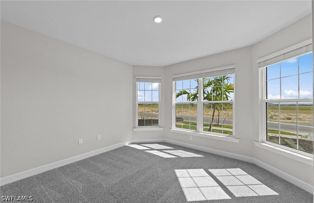 44589 Emerald St Property Photo 27