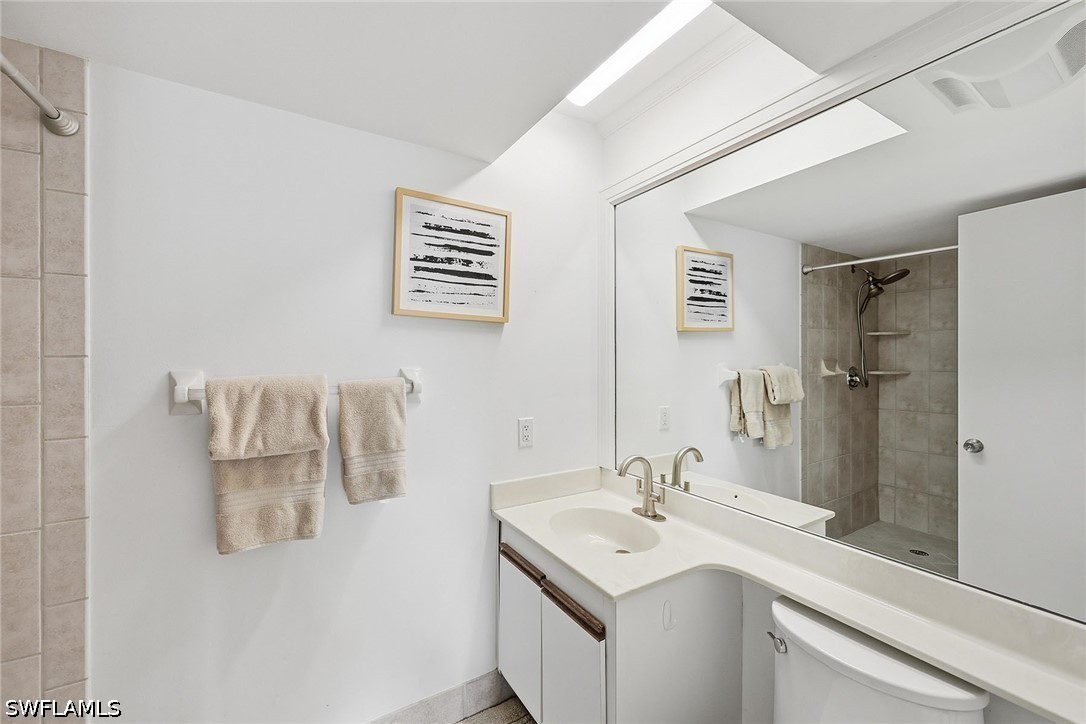 500 Misty Pines Cir 2-204 Property Photo 16