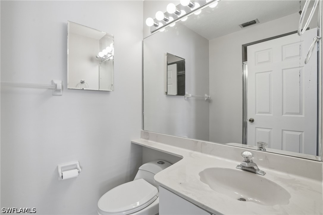 1018 Woodshire Ln A208 Property Photo 21