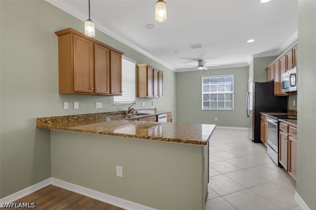 2391 Heydon Cir E Property Photo 11