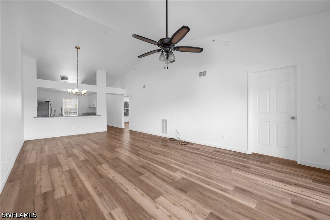 3250 Cypress Glen WAY 423 Property Photo 1