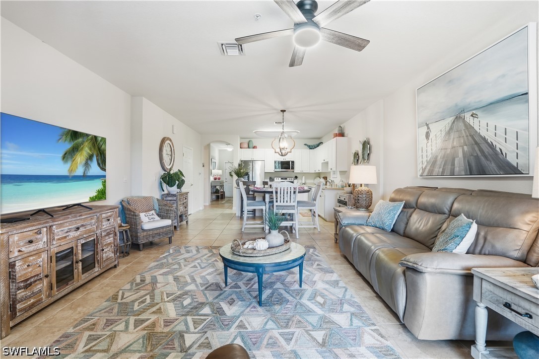 9621 Spanish Moss Way 3823 Property Photo 4
