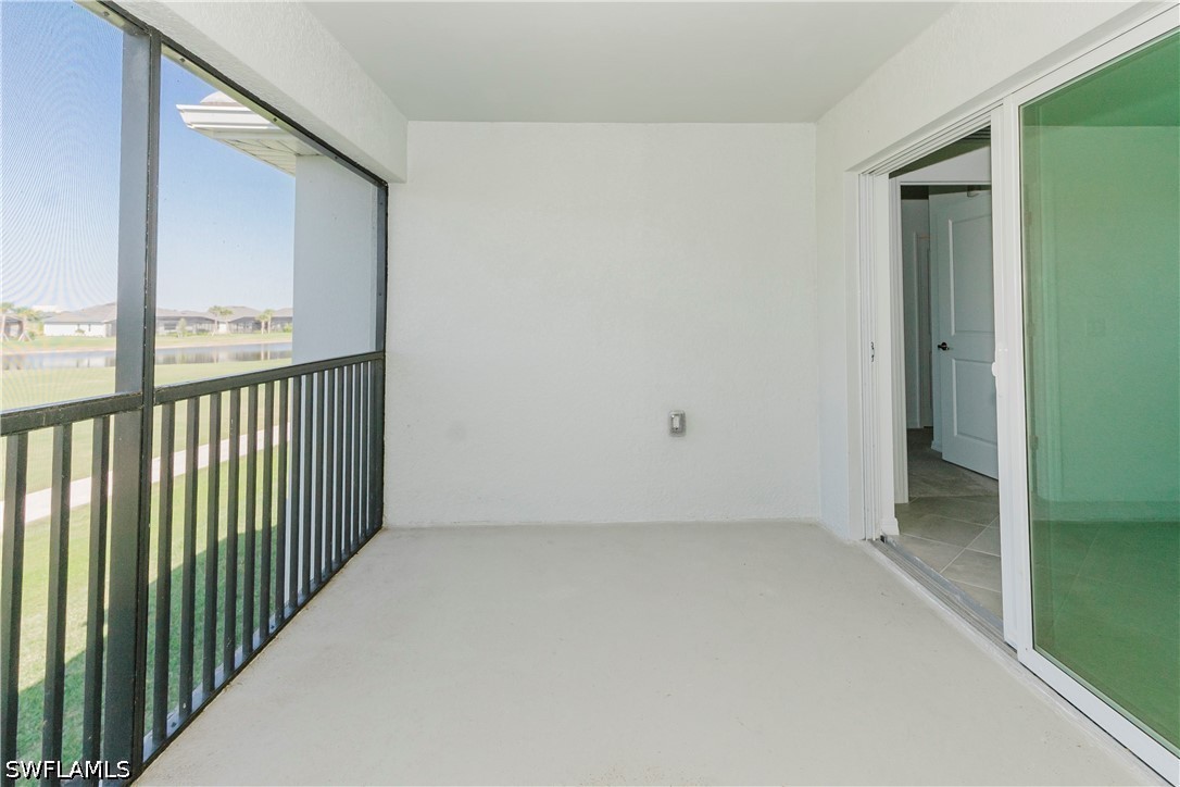 5454 Double Eagle Cir 3325 Property Photo 13