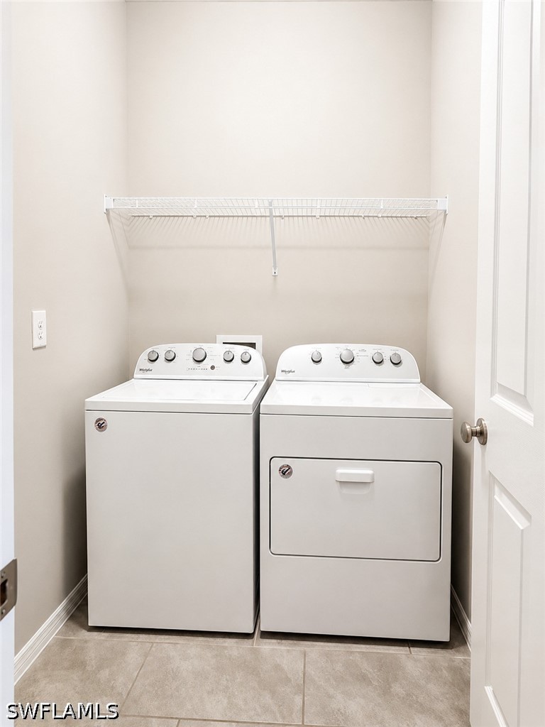 1264 Enbrook Loop Property Photo 17