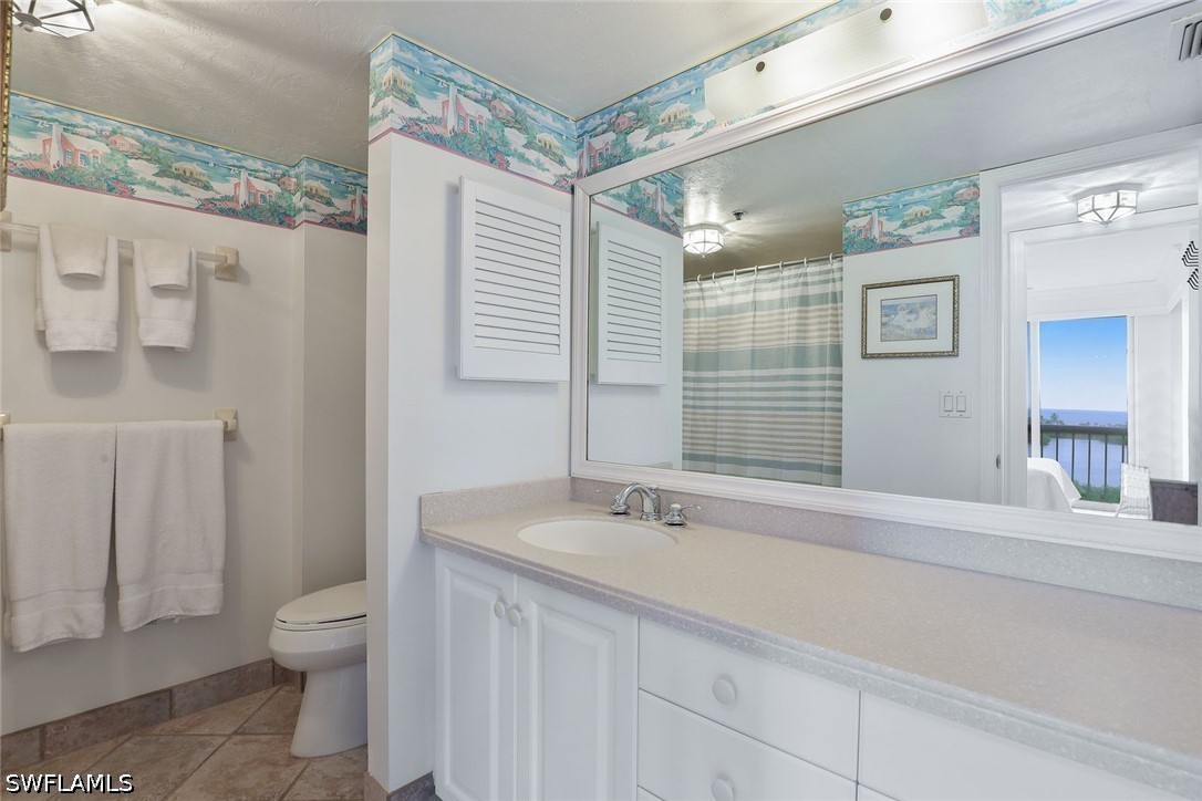 5501 Heron Point Dr 702 Property Photo 17
