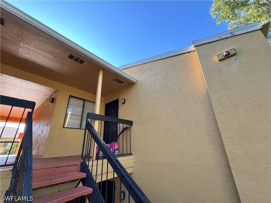 2875 Winkler Ave 517 Property Photo 1