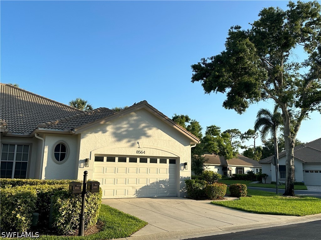 8564 Fairway BEND Property Photo 1