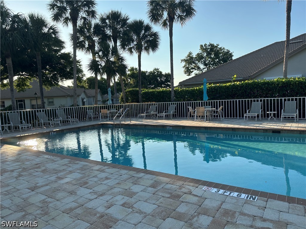 8564 Fairway Bend Property Photo 17