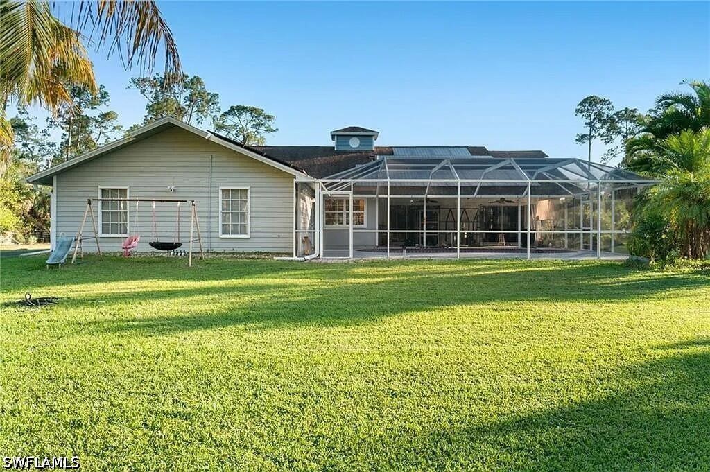 6011 Sea Grass Ln Property Photo 8