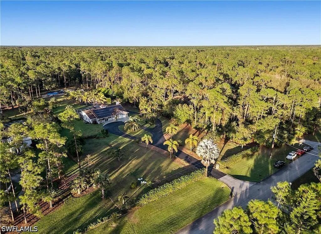 6011 Sea Grass Ln Property Photo 12