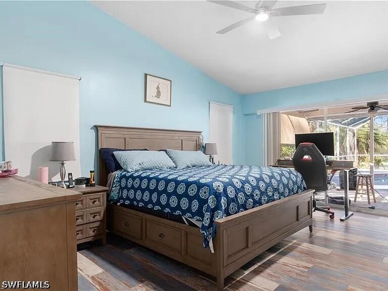 6011 Sea Grass Ln Property Photo 18