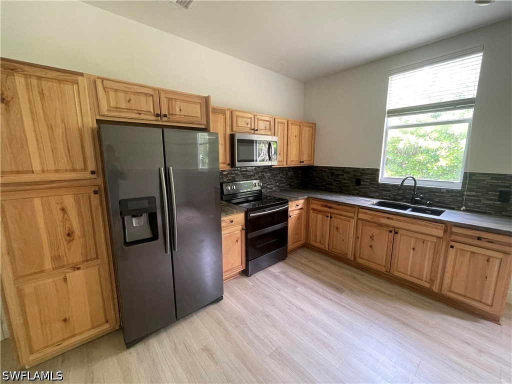6011 Sea Grass Ln Property Photo 30