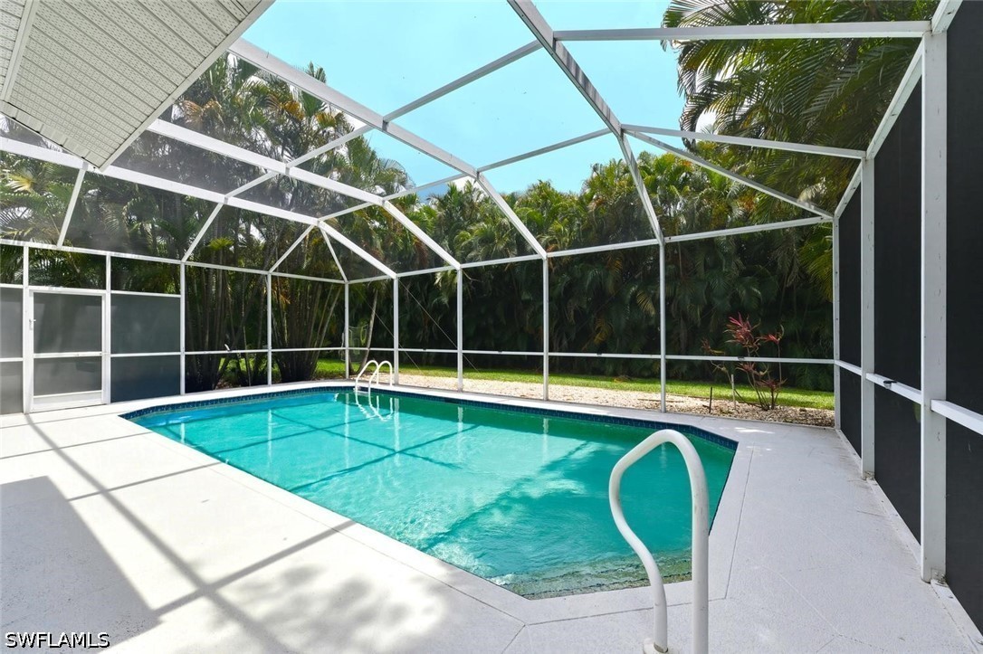 11528 Woodmount Ln Property Photo 30