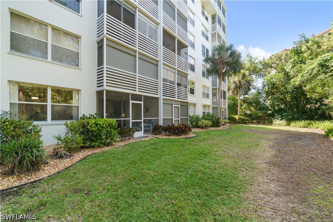 290 Naples Cove Dr 2103 Property Photo 5