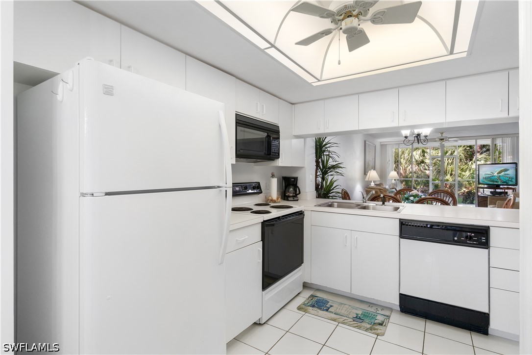 290 Naples Cove Dr 2103 Property Photo 13