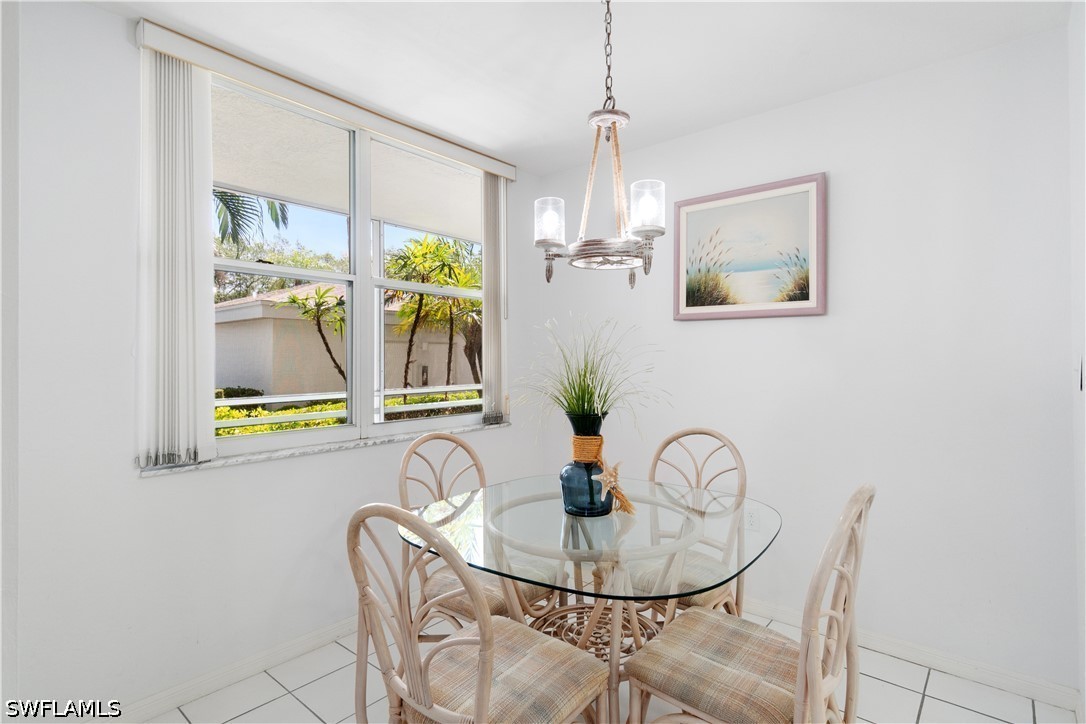 290 Naples Cove Dr 2103 Property Photo 15