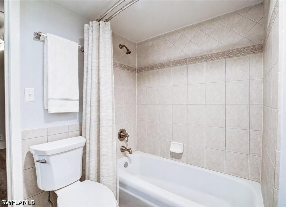 975 9th Ave S 11 Property Photo 16