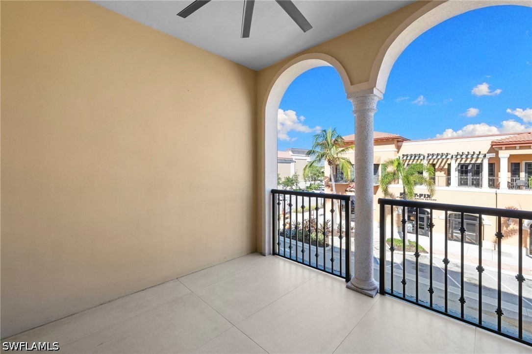 23191 Fashion Dr 8106 Property Photo 33