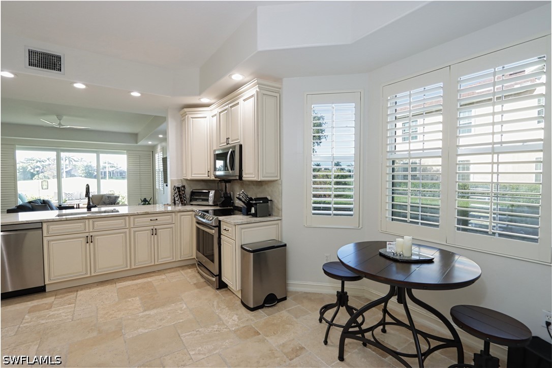 5963 Trophy Dr 2002 Property Photo 11