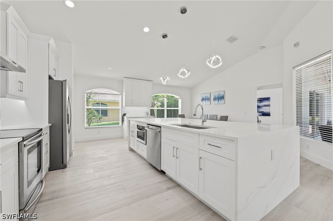 2050 Terrazzo Ln Property Photo 10