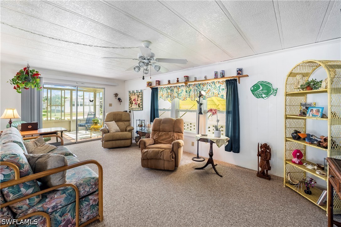 280 Grassy Key Ln Property Photo 6