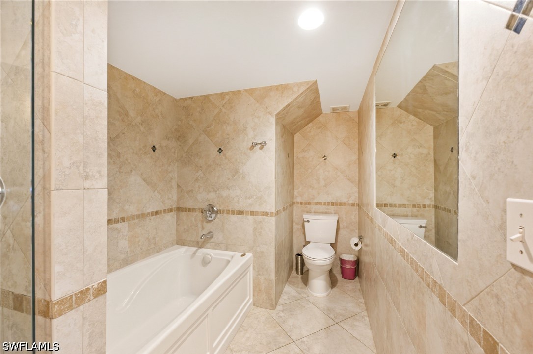 4718 Via Carmen Property Photo 14