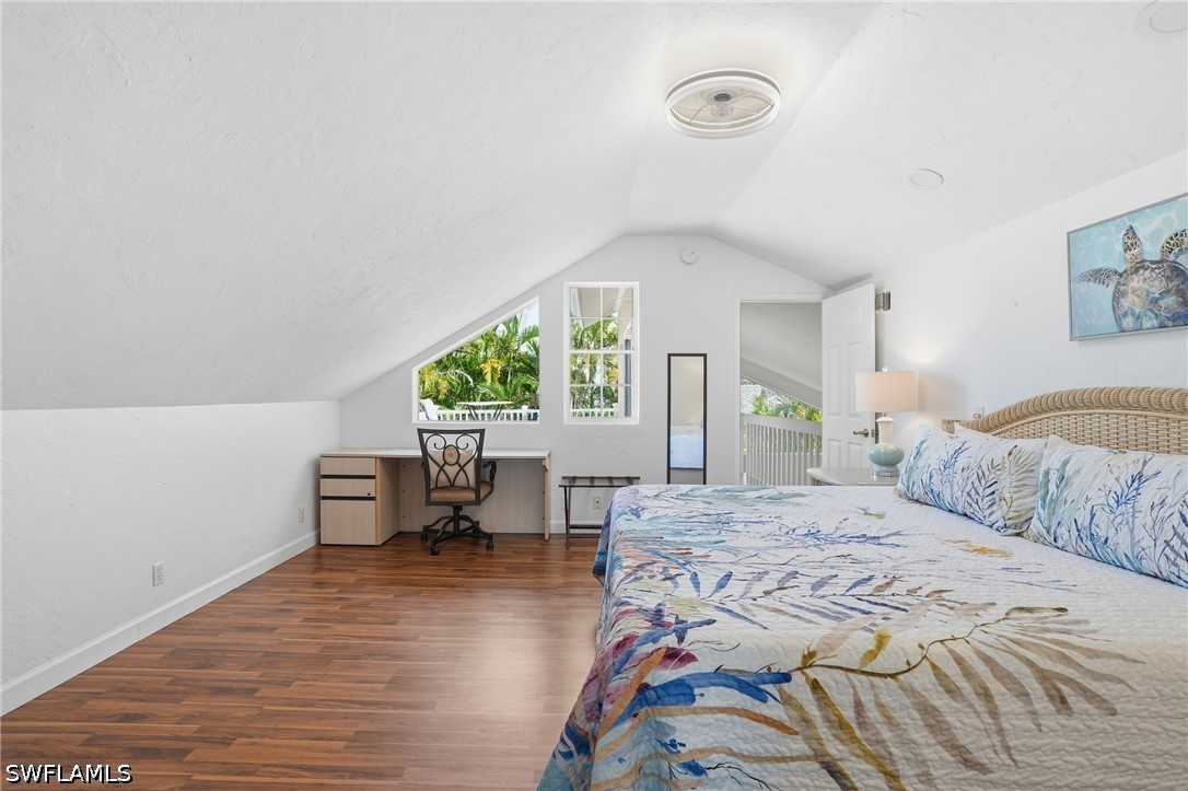 421 Connecticut St Property Photo 10