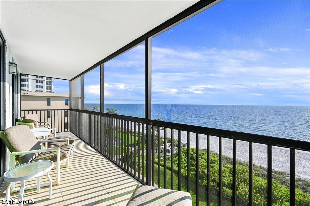 9375 Gulf Shore Dr 602 Property Photo 4