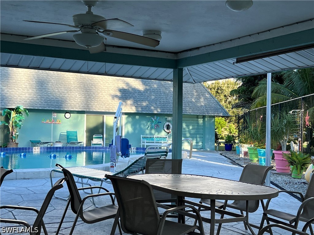 120 Grassy Key Ln 38 Property Photo 29