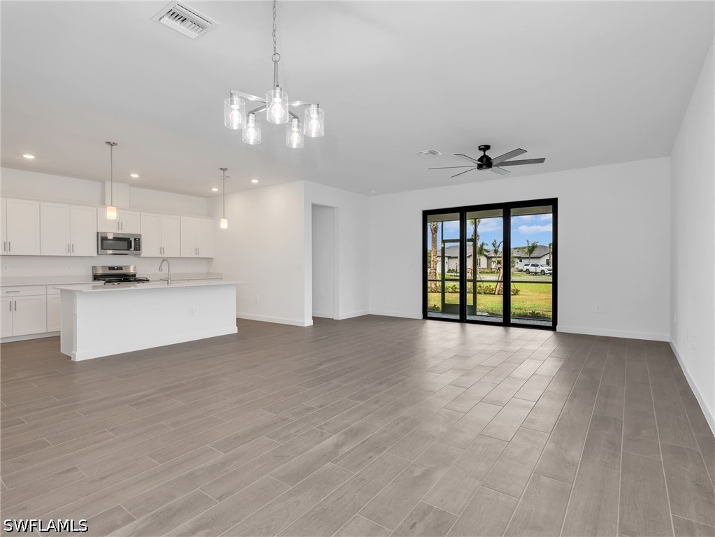 21110 Verawood Loop Property Photo 7