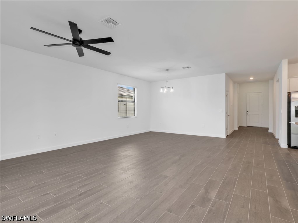 21110 Verawood Loop Property Photo 9