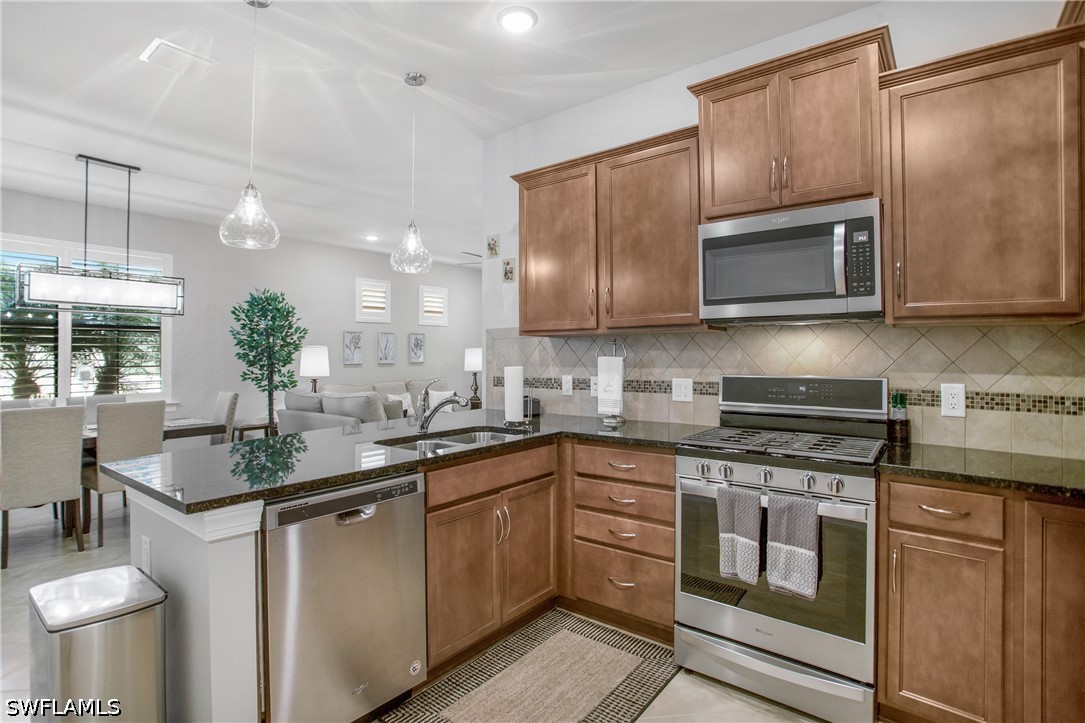 7674 Jacaranda Ln Property Photo 13